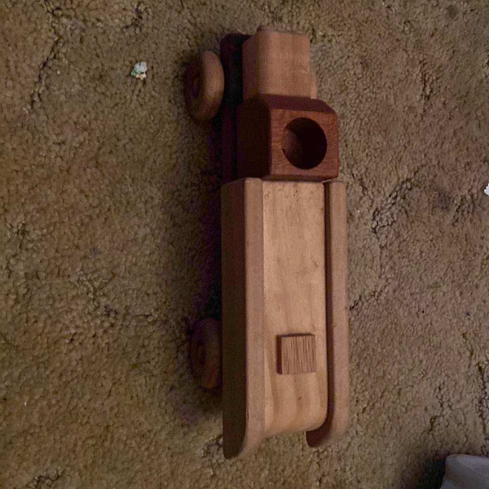 Kids wooden toy truck kaz
